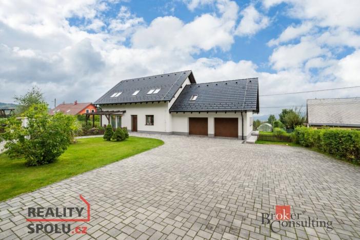 Prodej rodinného domu, Liberec - Liberec XX-Ostašov, Novinská, 333 m2