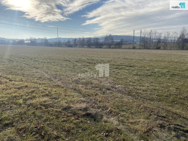Pronájem pole, Trhové Dušníky, 2335 m2