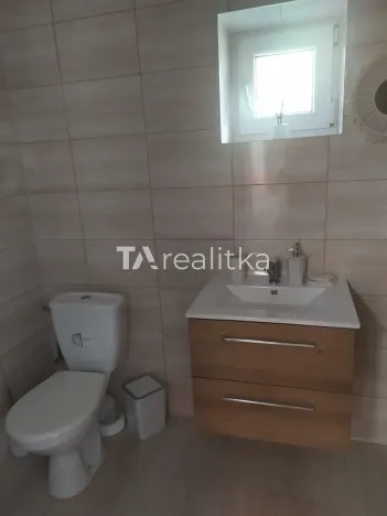 Prodej ubytování, Bílá, 278 m2