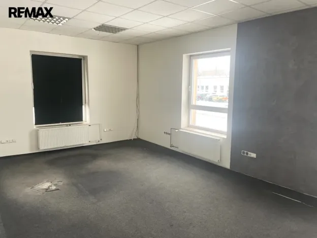 Pronájem kanceláře, Havířov - Město, Železničářů, 32 m2