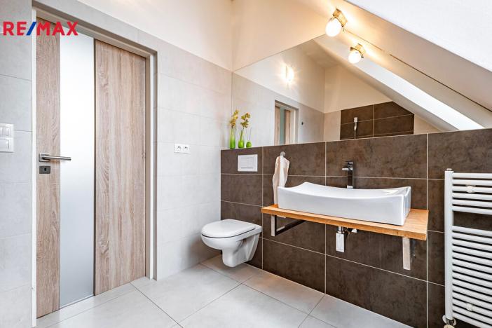 Prodej rodinného domu, Černošice, Měsíční, 323 m2