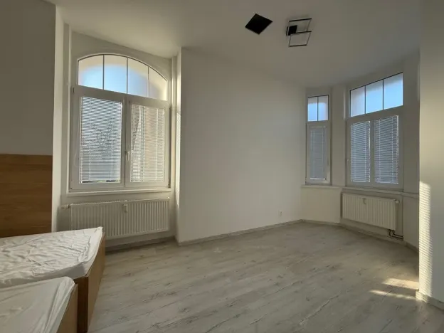 Pronájem bytu 1+kk, Ústí nad Labem - Střekov, Žukovova, 29 m2