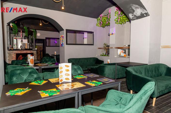 Pronájem restaurace, Praha - Nové Město, Tyršova, 250 m2