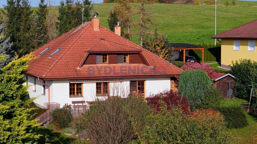 Prodej rodinného domu, Srubec, Ledenická-St. Pohůrka, 265 m2