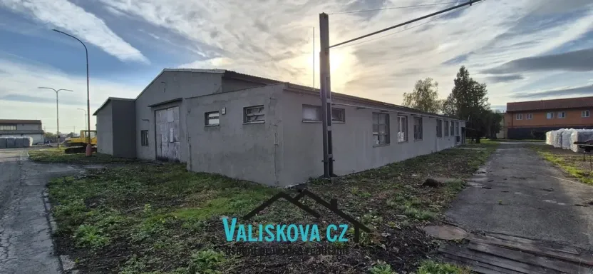 Pronájem výrobních prostor, Kojetín, 1200 m2