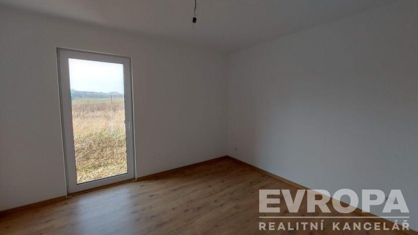 Prodej rodinného domu, Knovíz, Na Hrudném, 147 m2