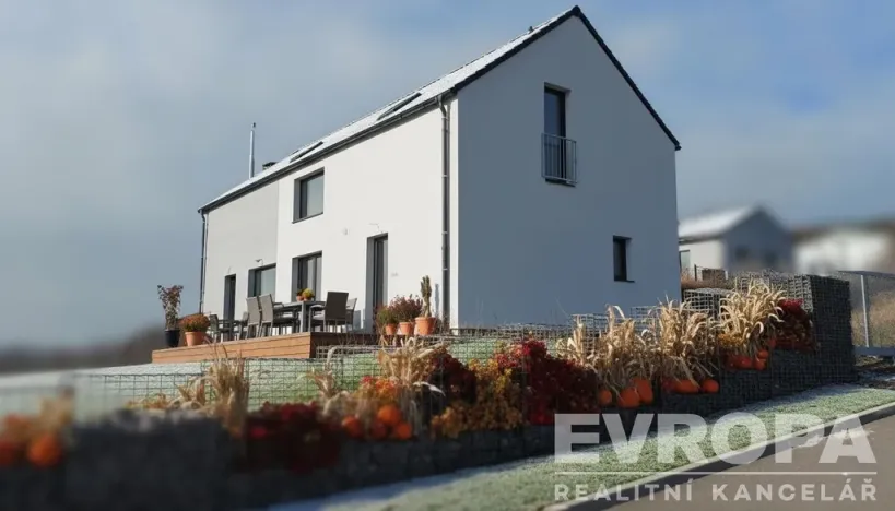 Prodej rodinného domu, Knovíz, Na Hrudném, 147 m2