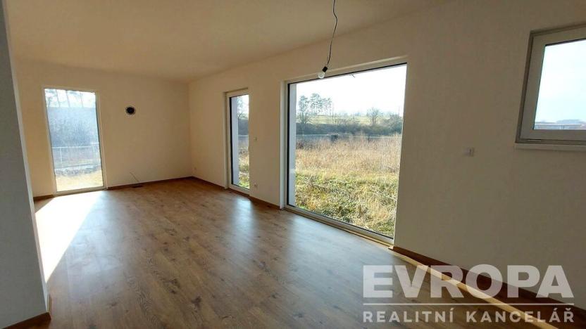 Prodej rodinného domu, Knovíz, Na Hrudném, 147 m2