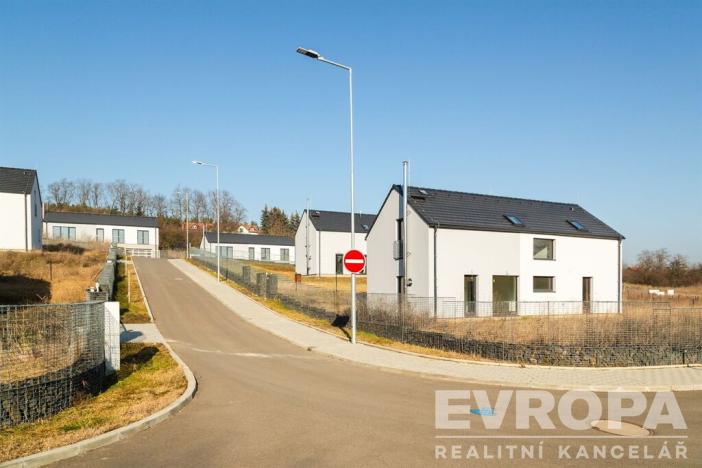 Prodej rodinného domu, Knovíz, Na Hrudném, 147 m2