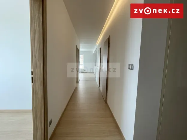 Pronájem bytu 3+kk, Zlín, Podlesí I, 92 m2