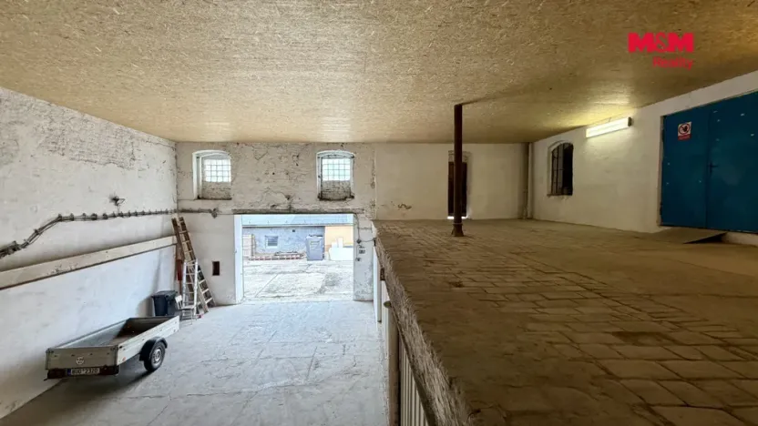 Pronájem skladu, Louny, Říční, 204 m2