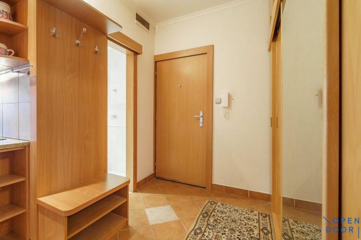 Prodej bytu 3+1, Karlovy Vary, Krušnohorská, 64 m2