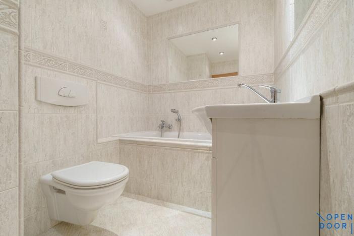 Prodej bytu 3+1, Karlovy Vary, Krušnohorská, 64 m2