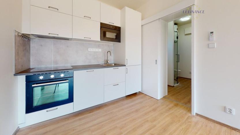 Pronájem bytu 3+kk, Kralupy nad Vltavou, Na Skalách, 60 m2