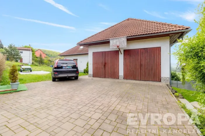 Prodej rodinného domu, Ústí nad Labem - Hostovice, Hostovická, 300 m2