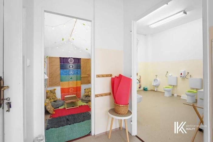 Prodej kanceláře, Pardubice, Husova, 371 m2