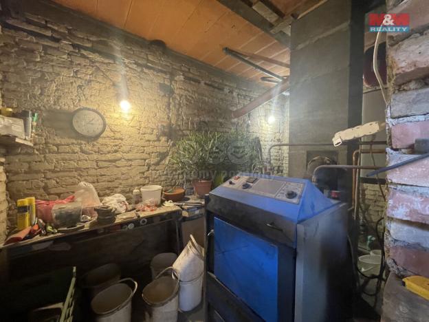 Prodej rodinného domu, Bechlín, 176 m2