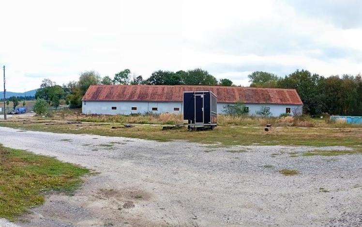 Pronájem komerčního pozemku, Lážovice, 150 m2