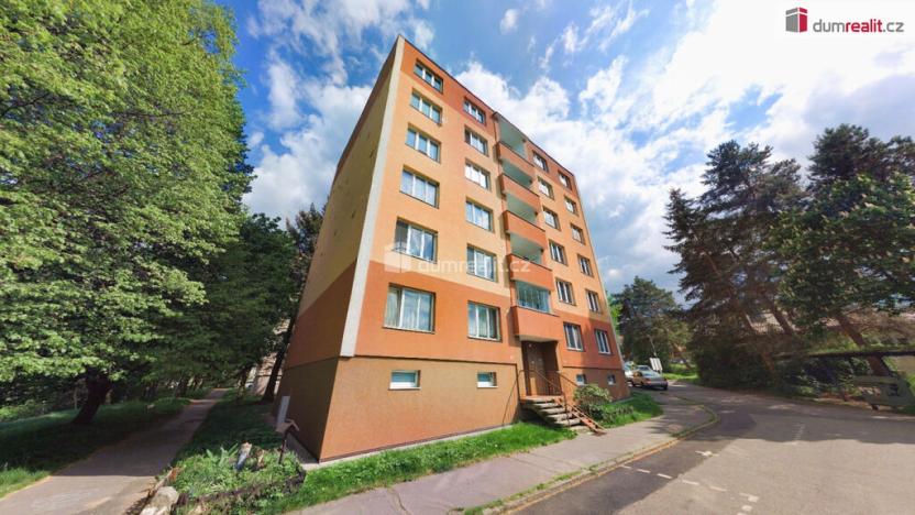 Prodej bytu 2+1, Karlovy Vary - Doubí, Jahodová, 54 m2