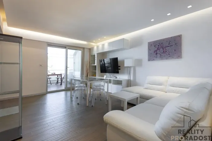 Prodej bytu 2+kk, Montesilvano,Itálie, 57 m2