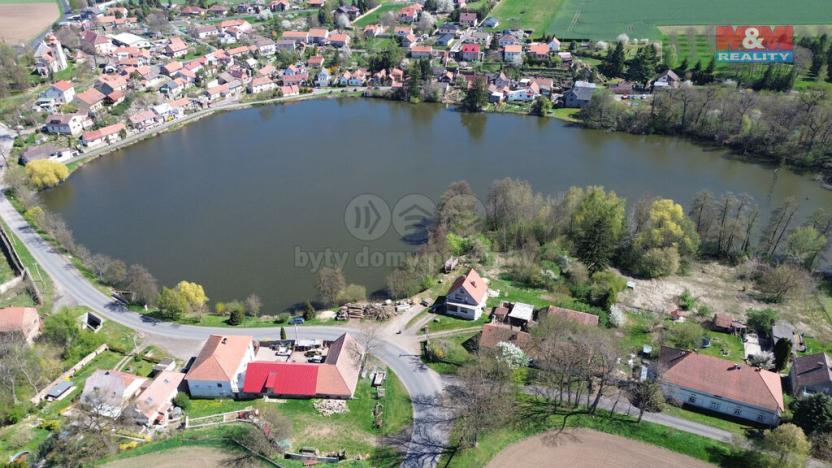 Prodej rybníku, Svojšice, 70738 m2