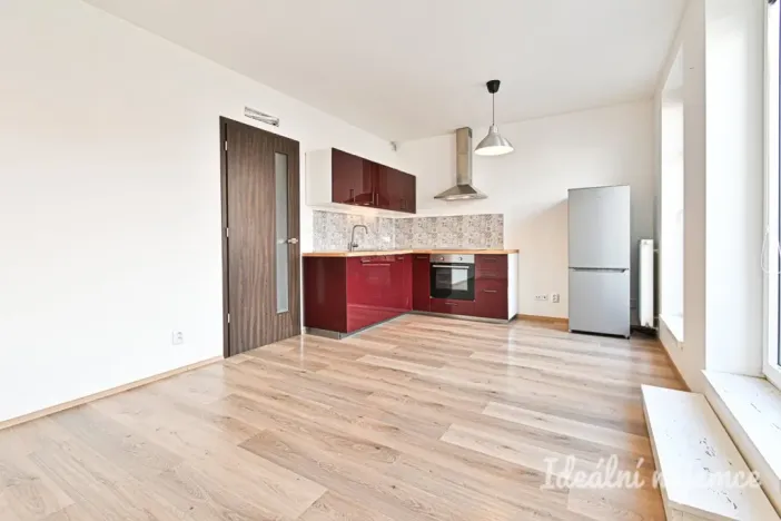 Pronájem bytu 2+kk, Brno, Spolková, 52 m2