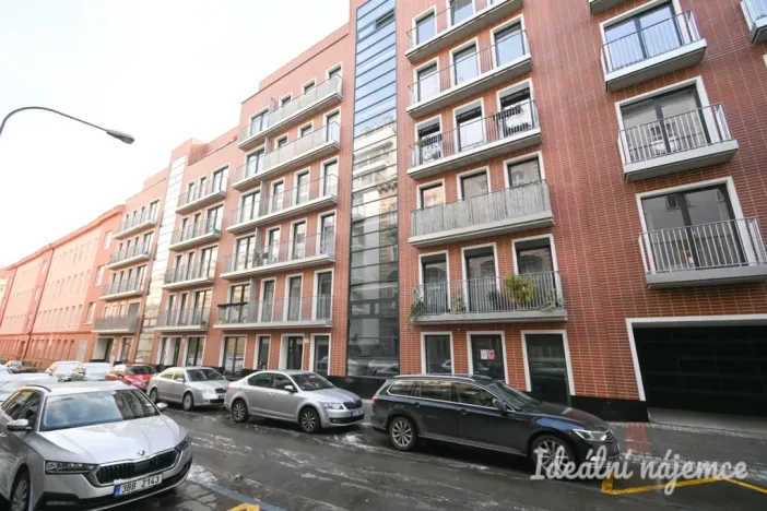 Pronájem bytu 2+kk, Brno, Spolková, 52 m2