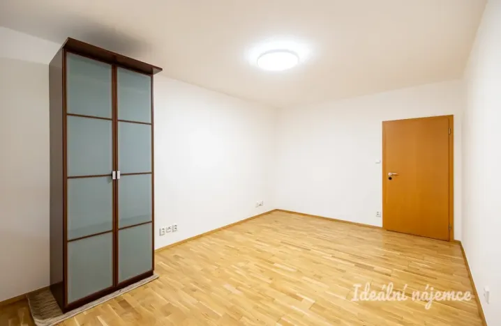 Pronájem bytu 3+kk, Praha - Hrdlořezy, Hrdlořezská, 64 m2