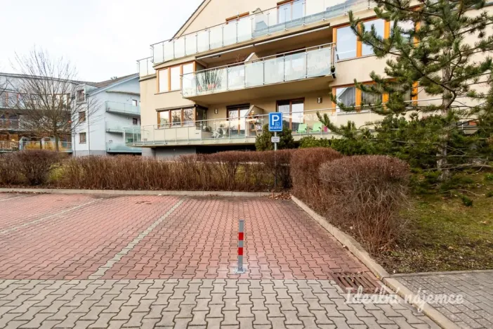 Pronájem bytu 3+kk, Praha - Hrdlořezy, Hrdlořezská, 64 m2