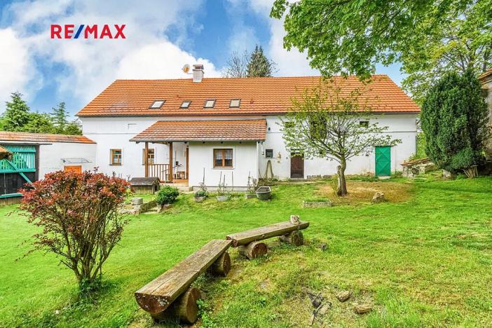 Prodej rodinného domu, Planá, 300 m2