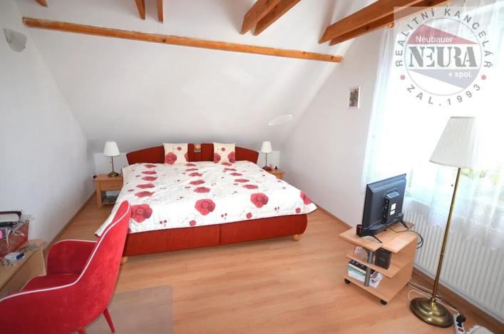 Prodej rodinného domu, Praha - Kbely, Svijanská, 350 m2