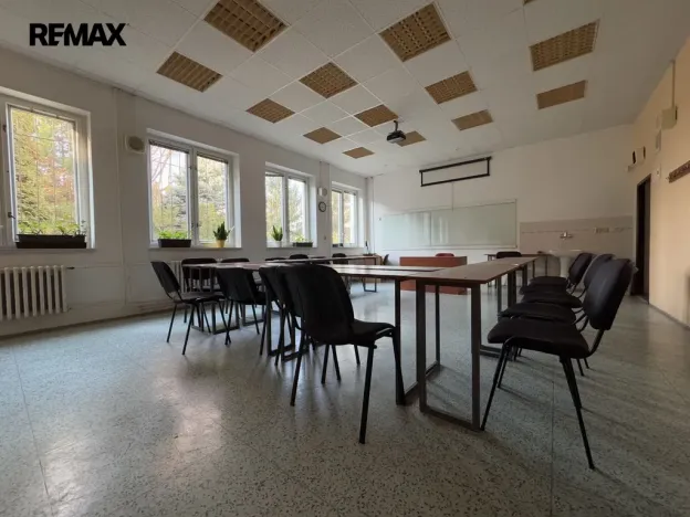 Prodej komerční nemovitosti, Kunovice, Osvobození, 10989 m2