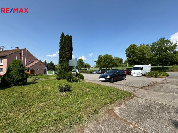 Prodej komerční nemovitosti, Kunovice, Osvobození, 1573 m2