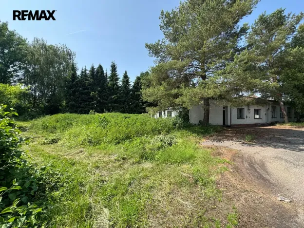 Prodej komerční nemovitosti, Kunovice, Osvobození, 4428 m2