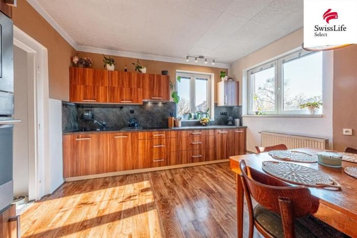 Prodej vícegeneračního domu, Choltice, Hellichova, 155 m2