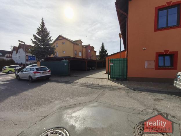 Prodej bytu 2+kk, Nupaky, 94 m2