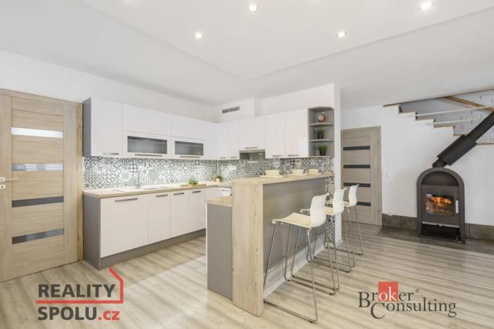 Prodej rodinného domu, Rokytnice nad Jizerou - Horní Rokytnice, 199 m2