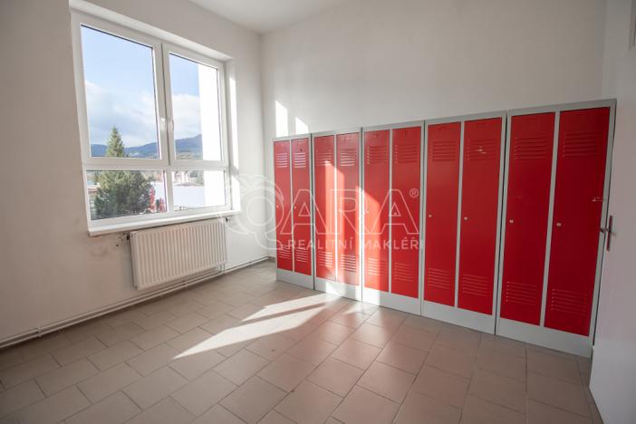 Prodej skladu, Frenštát pod Radhoštěm, Martinská čtvrť, 1661 m2