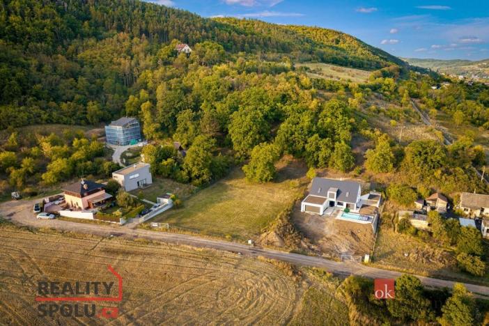 Prodej pozemku pro bydlení, Beroun, samota Na Vinici, 3833 m2