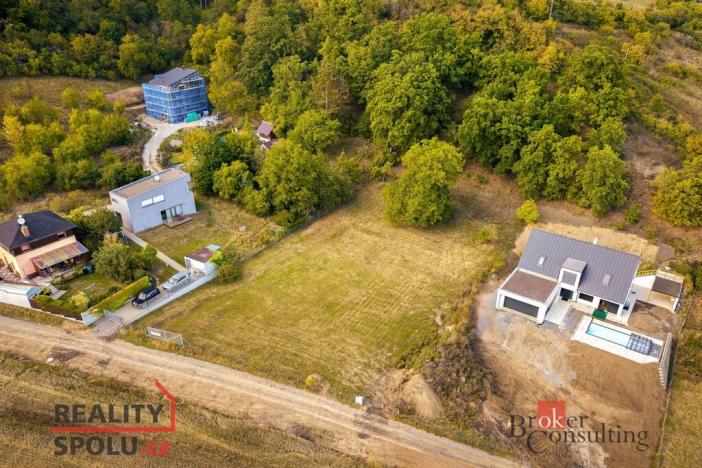 Prodej pozemku pro bydlení, Beroun, samota Na Vinici, 3833 m2