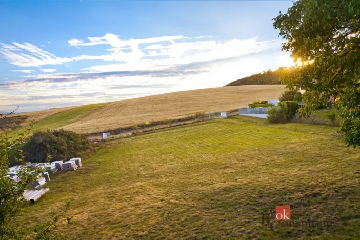 Prodej pozemku pro bydlení, Beroun, samota Na Vinici, 3833 m2