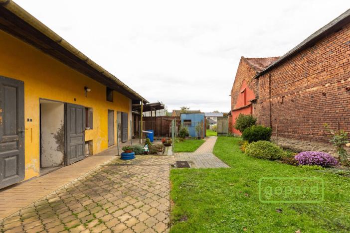 Prodej vícegeneračního domu, Vrbátky, 214 m2