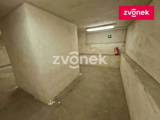 Pronájem obchodního prostoru, Uherské Hradiště, 650 m2