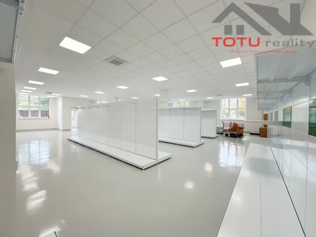 Pronájem obchodního prostoru, Jaroměř, Jezbinská, 404 m2