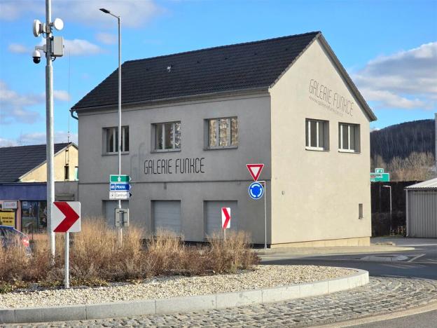 Pronájem obchodního prostoru, Beroun, 80 m2