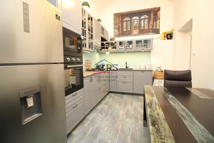 Prodej bytu 2+1, Praha - Smíchov, Janáčkovo nábřeží, 81 m2