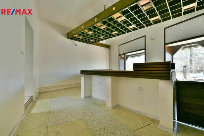 Pronájem obchodního prostoru, Hradec Králové - Pražské Předměstí, Horova, 70 m2