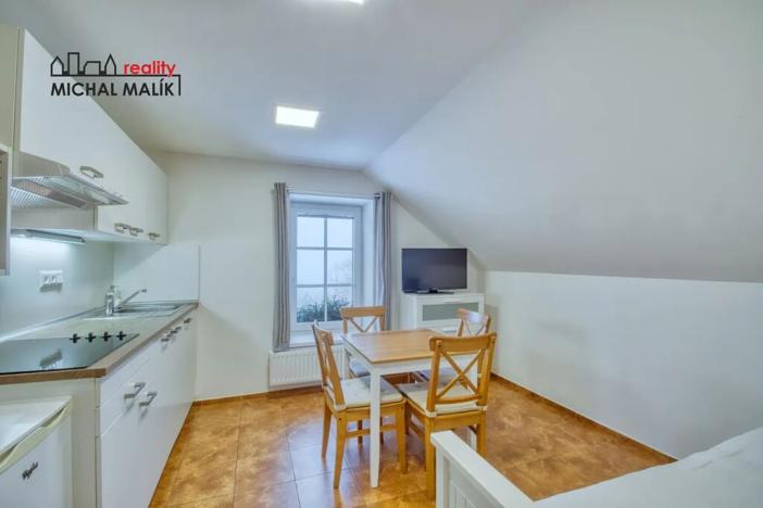 Prodej ubytování, Staré Město, 417 m2