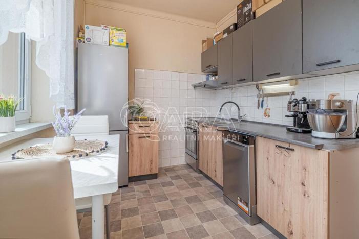 Prodej bytu 2+1, Olomouc - Hodolany, Smrčkova, 60 m2