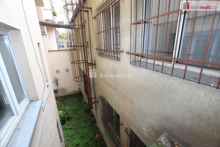 Prodej komerční nemovitosti, Karlovy Vary - Rybáře, Sokolovská, 600 m2